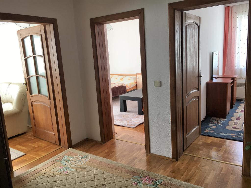 Center Apartment Priština Exteriér fotografie